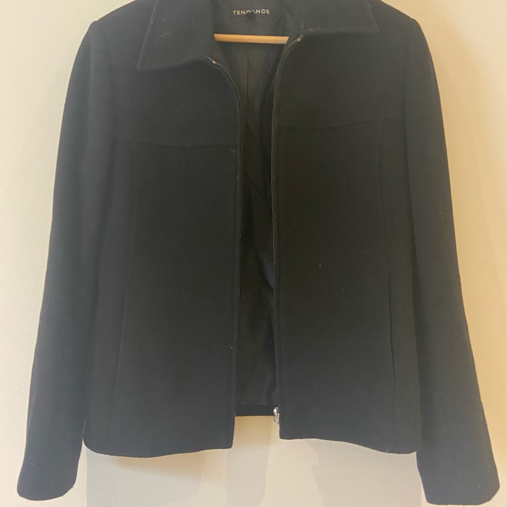 Black fleece jacket